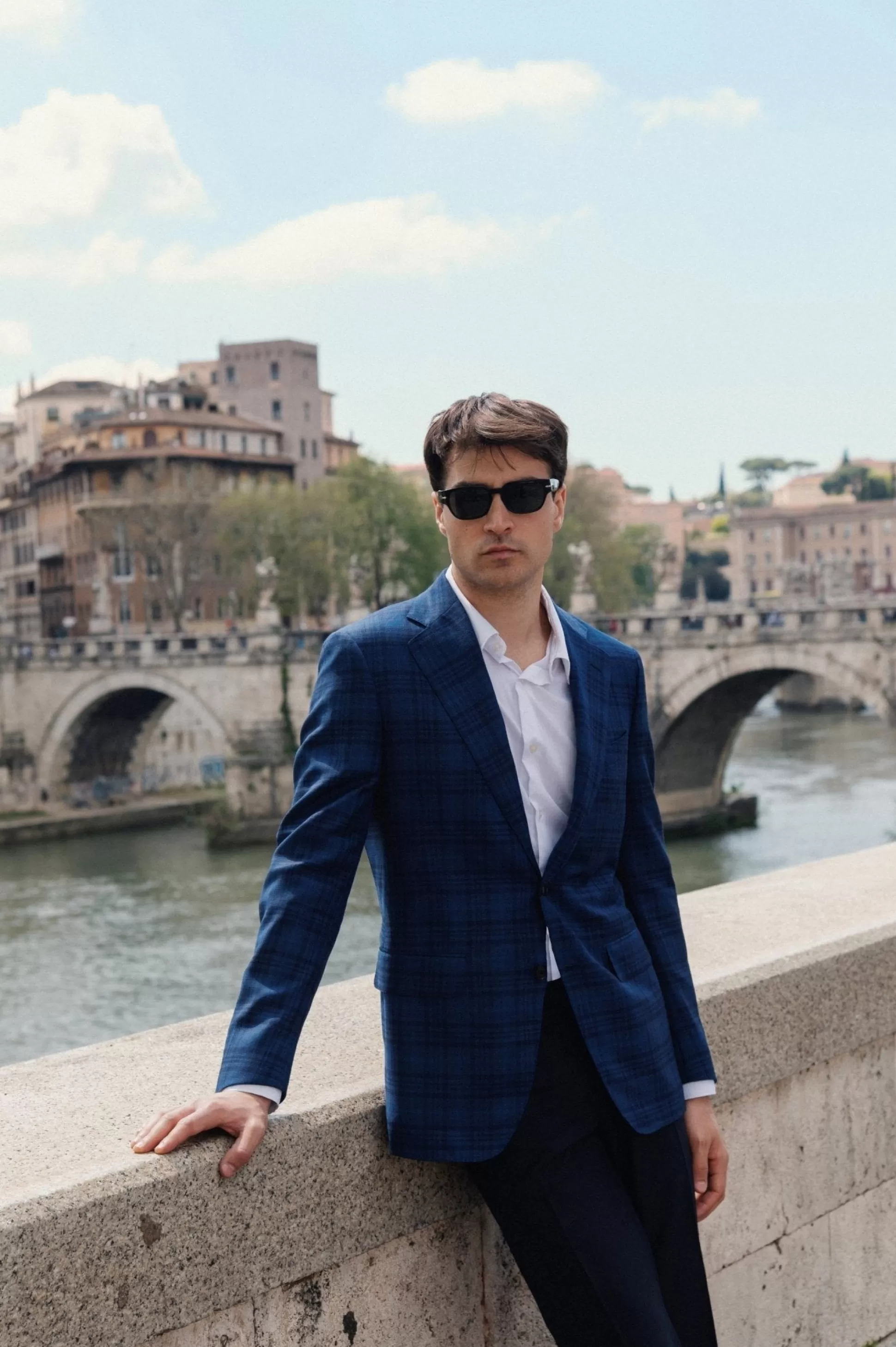 New Henry Bucks HENRY SARTORIAL HERITAGE Zegna Traveller™ Large Check Blazer NAVY/BLACK REG