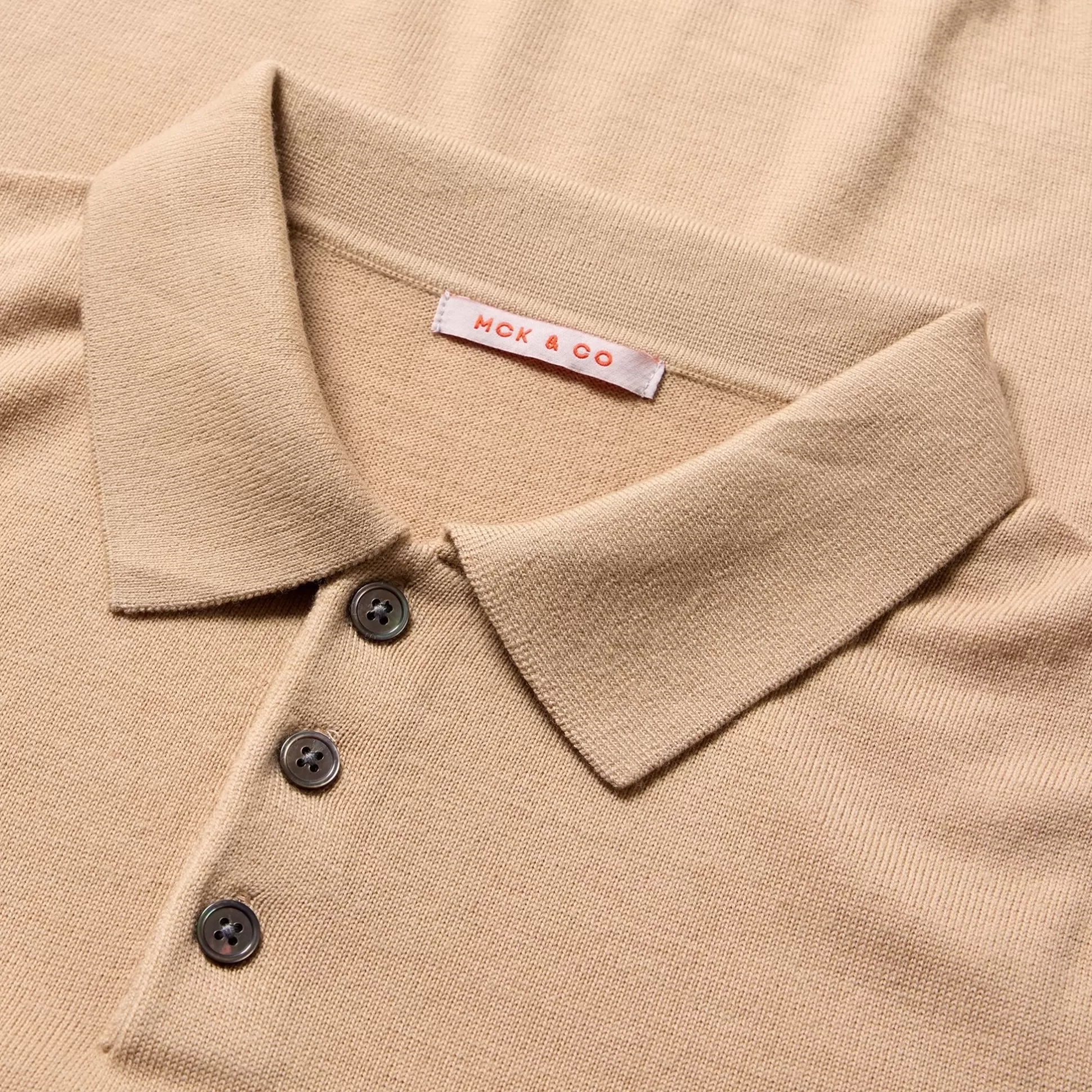 Online Henry Bucks McKINNON & CO 3 Button Merino Polo LIGHT BROWN